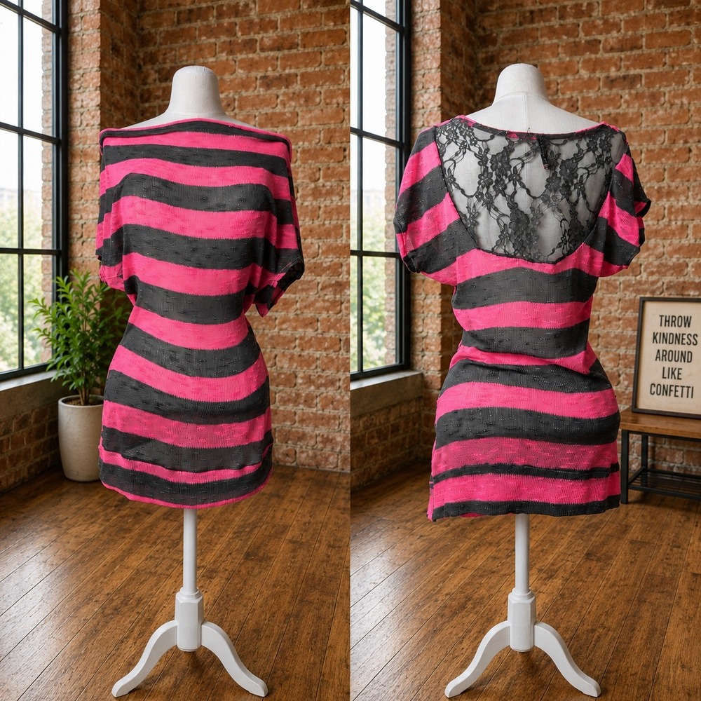 Y2K Pink Gray Striped Lace Tunic Top Dolman Grunge Punk 2000s Coquette McBling